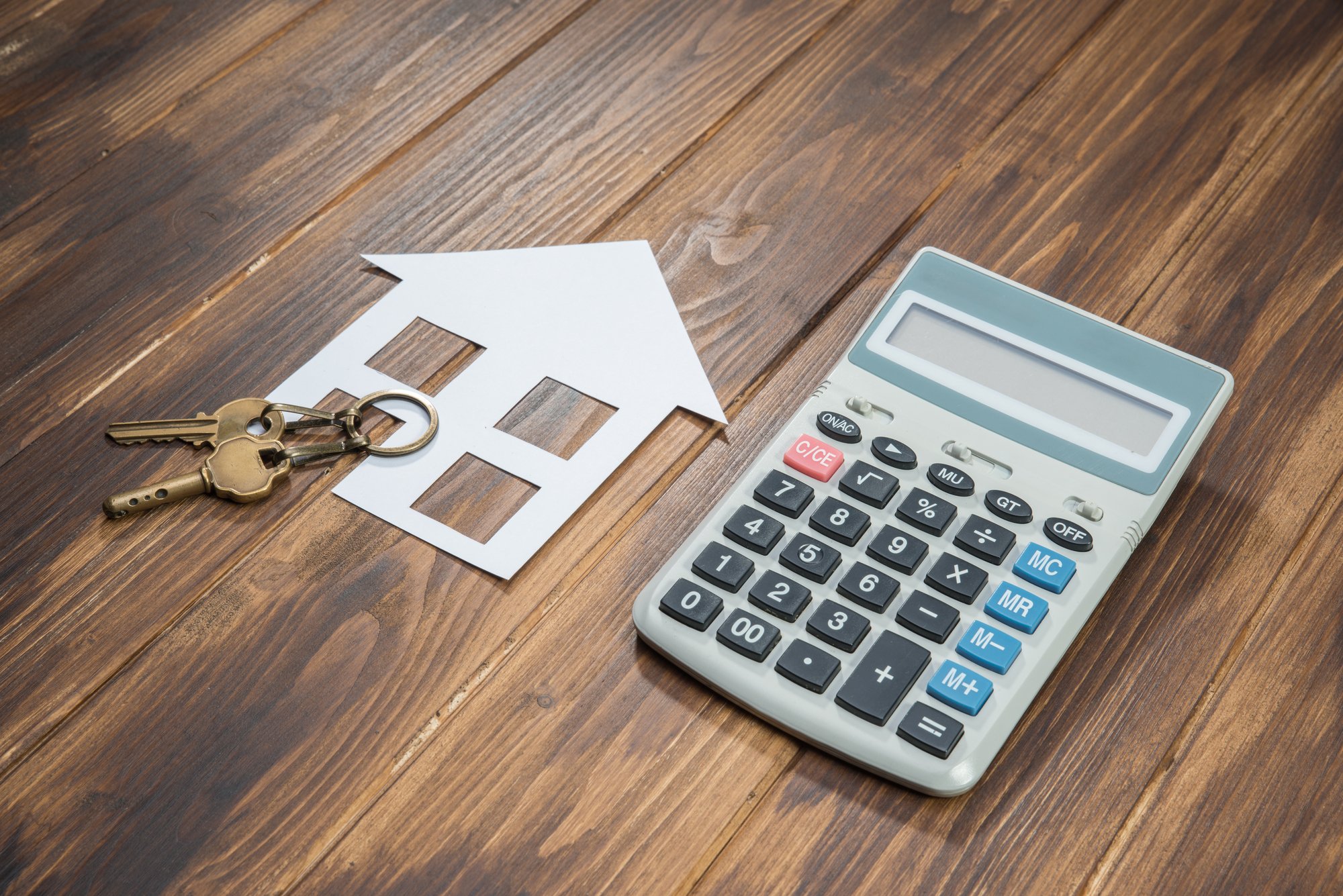 Mortgage Calculator, house and key with Calculator