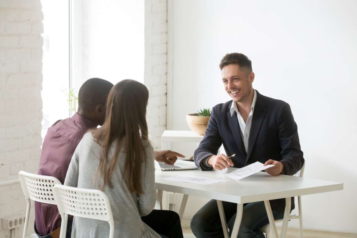 A property manager knows how to execute a thorough lease agreement